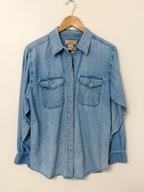 Vintage Cambridge Clothing Denim Button Up Shirt Size M 100% Cotton Western